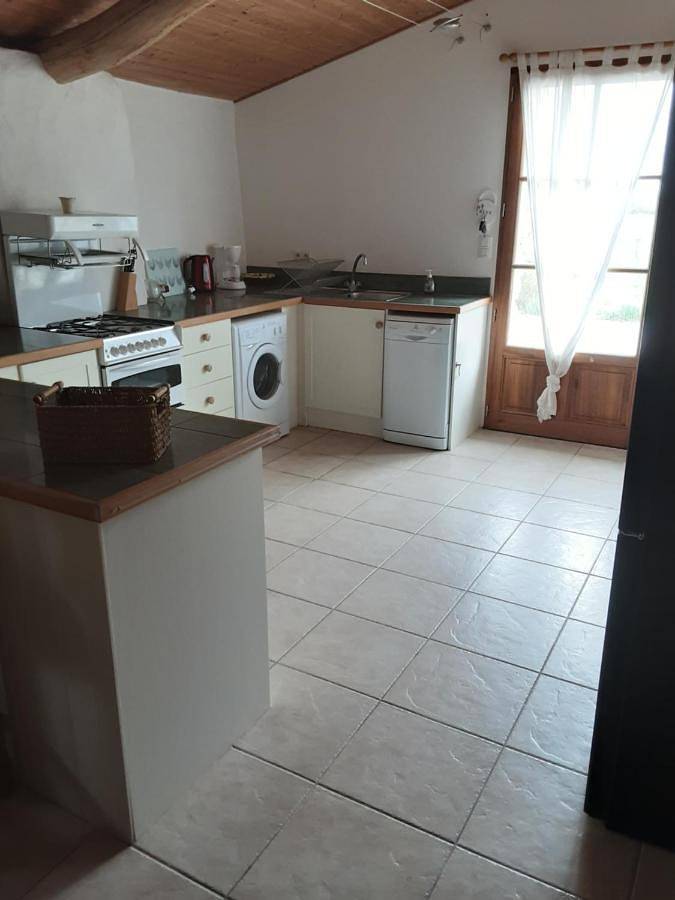 Location de vacances pour 8 personnes, avec jardin et vue à Montpellier-de-Médillan - 4