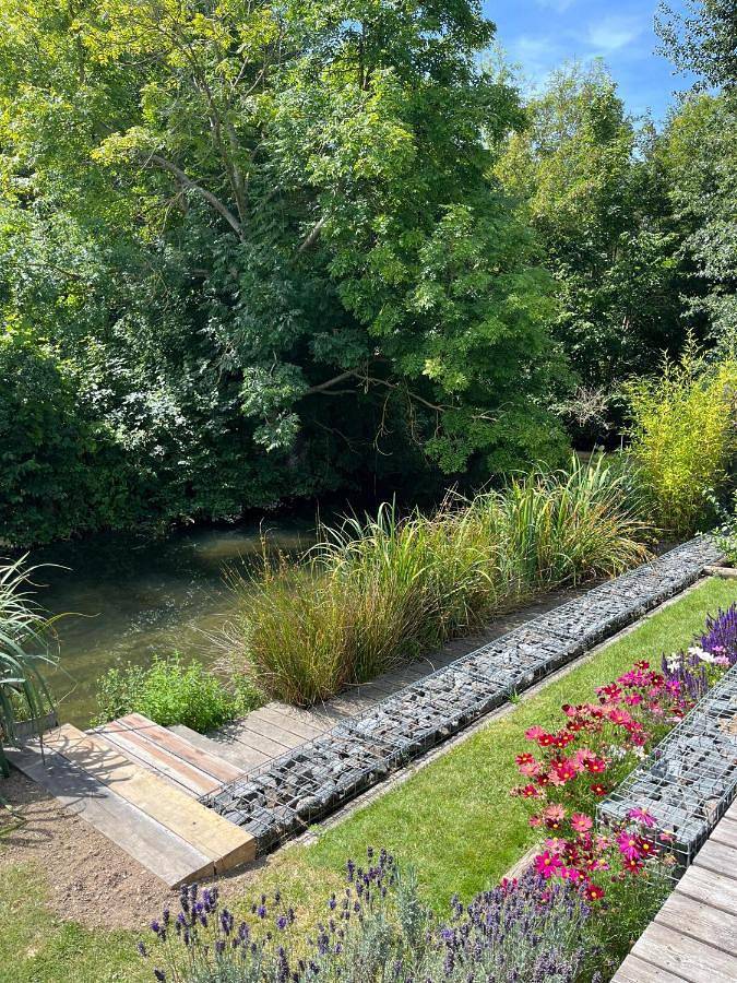 Gîte pour 3 personnes, avec jardin ainsi que piscine et vue dans Ézy-sur-Eure - 2