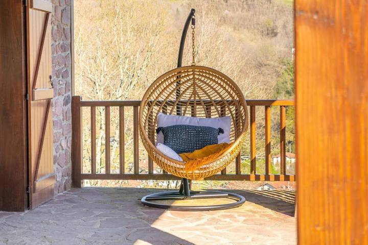 Casa rural para 10 personas, con Balcón y Terraza además de Jardín y Vistas en Echalar - 2