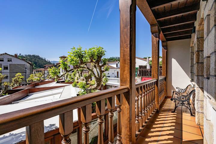 Apartamento entero, Apartamento 'Cruz' con terraza privada y Wi-Fi in Bustio, Ribadedeva