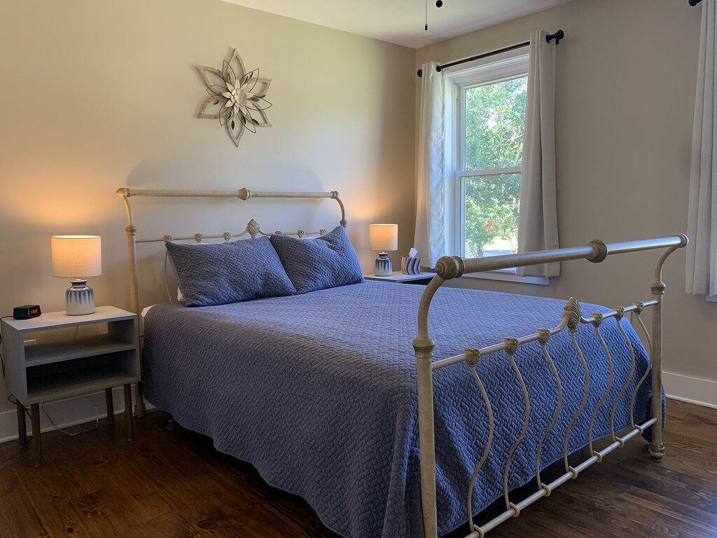 The Edinburgh Cottage in Baton Rouge, East Baton Rouge Parish