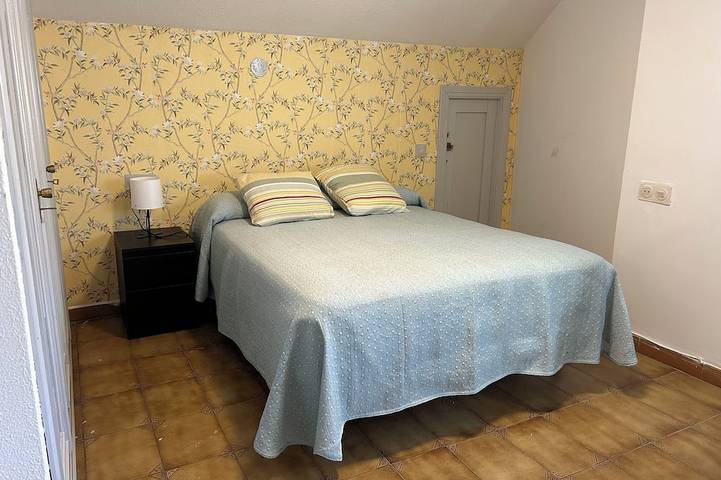 House with garden in Picos de Europa (13 beds) in Cabrales, Parc national des Pics d'Europe