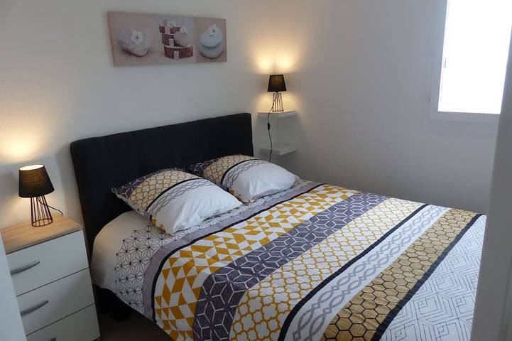 Gîte pour 4 personnes, avec balcon dans Plage Trestignel - 2