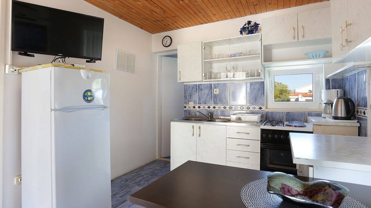 Ganze Ferienwohnung, Ferienwohnung für 4 Personen (34 m²) in Sevid in Sevid, Split-Dalmatien