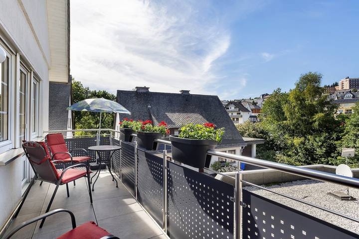 Ganze Wohnung, Ferienwohnung 'Zentrum Zum Kurgarten' mit Bergblick, Balkon und Wi-Fi in Willingen, die Mittelgebirge