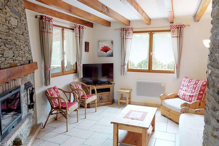 Chalet estats | Rent for 9 people in Vicdessos | France Saintjeandumontcalm.fr in Val-de-Sos, Parc naturel régional des Pyrénées ariégeoises