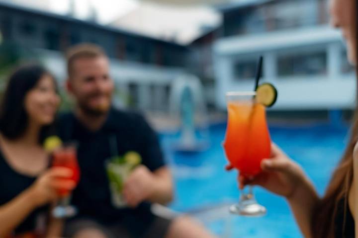 Pousadas para 2 pessoas, com jacuzzi e terraço e ainda piscina em São Pedro (SP)