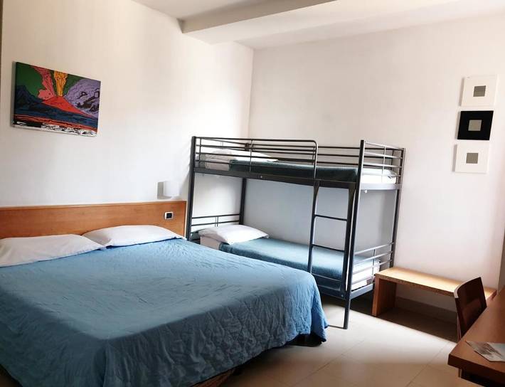 Hôtel pour 4 personnes, avec terrasse à Torre del Greco - 4