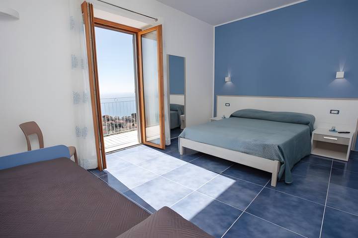 Gîte pour 3 personnes, avec balcon à Agerola - 2