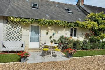 Location de vacances pour 4 personnes, avec jardin à Céré-la-Ronde