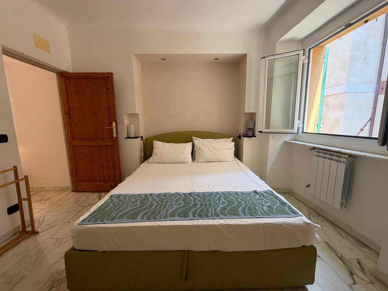 Entire apartment, Your Home in the Heart of Genoa in Genova (City), Genoa