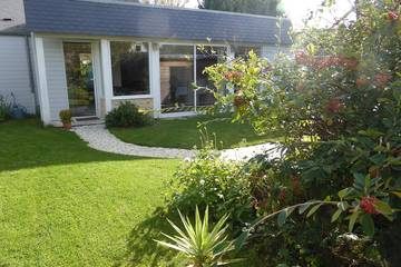 Location de vacances pour 6 personnes, avec jardin à Bayeux