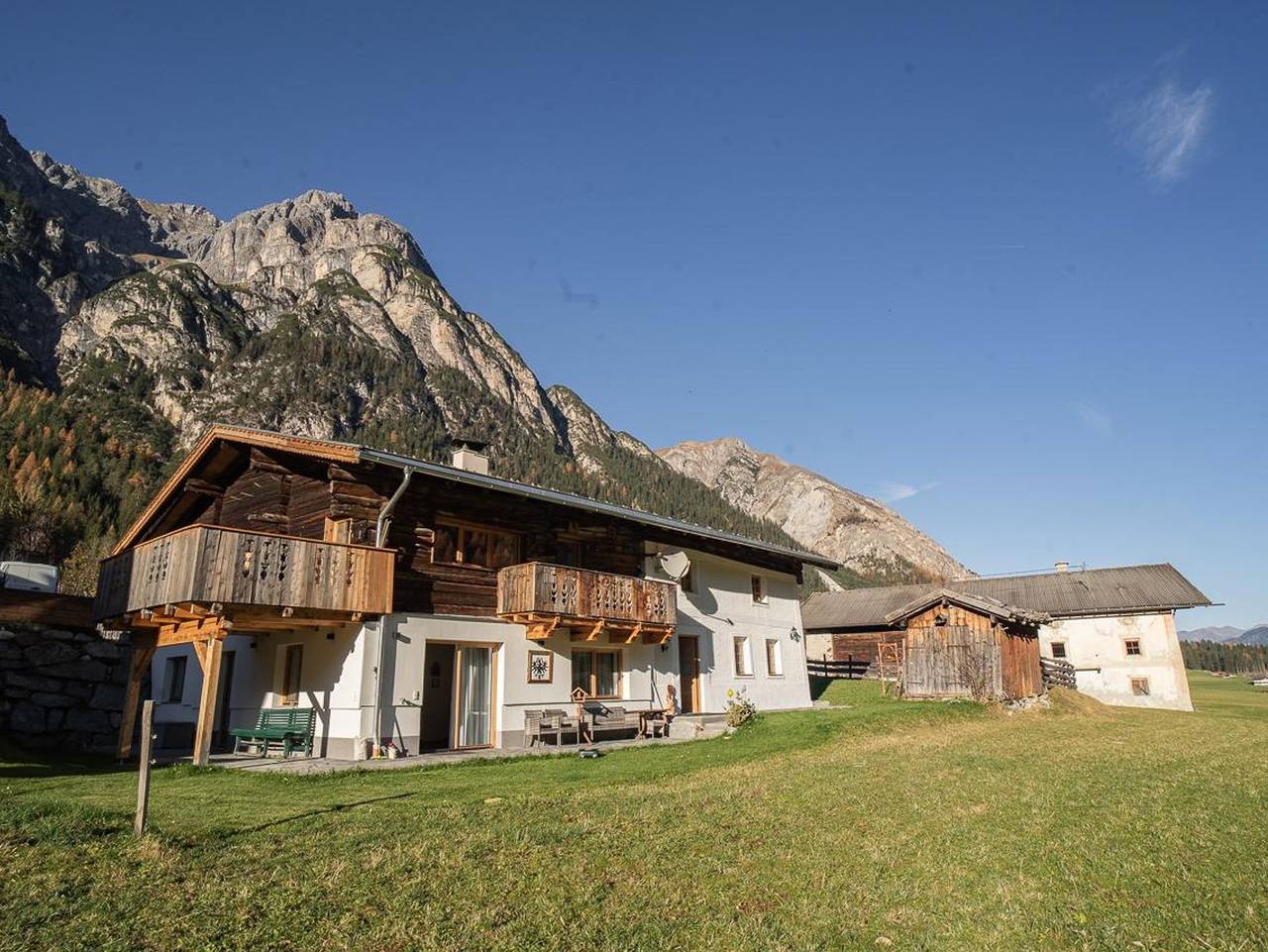 Ganze Ferienwohnung, Ferienwohnung Sarah - Appartement mit 2 Schlafzimmern, Garten in Stubaier Alpen, Gschnitz und Umgebung