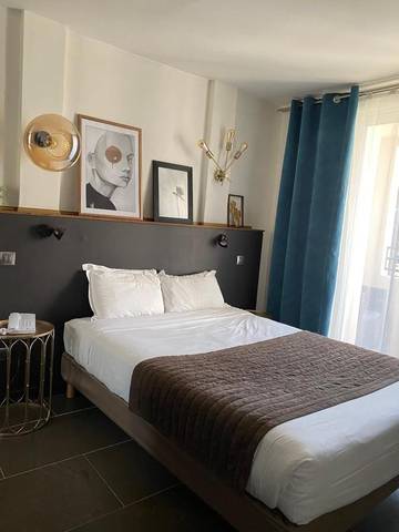 Hôtel pour 3 personnes, avec vue ainsi que piscine et jardin à Biguglia