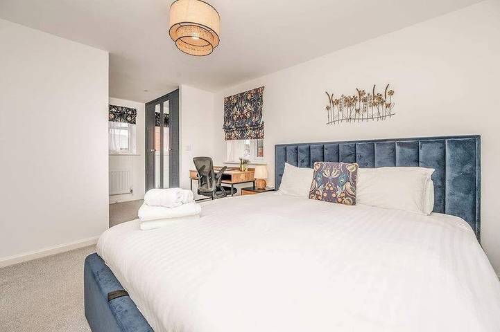 Leamington Spa Retreat - Garden - Parking - 5 mins in Warwick, Warwickshire