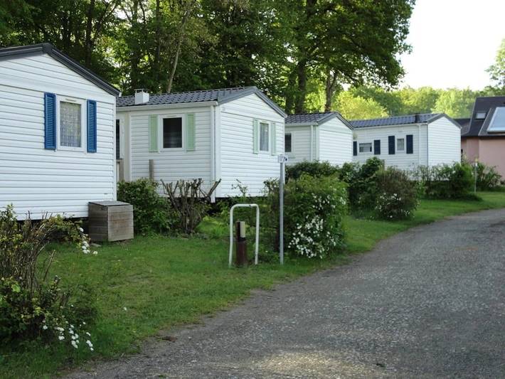 Camping pour 4 personnes, avec bassin pour enfant dans Eure-et-Loir
