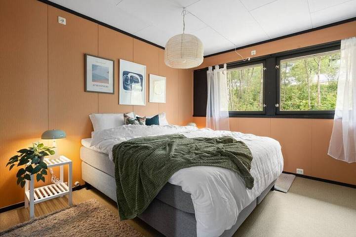 Top Floor Apartment with Scenic Views in Tromsø