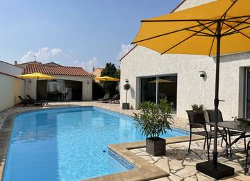 Chambre d’hôte pour 2 personnes, avec jacuzzi ainsi que jardin et piscine à Périgny