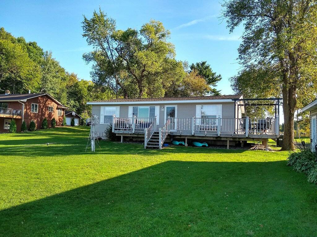 Cottage am East Rush Lake - schön eingerichtet, um Entspannung zu fördern in Chisago County