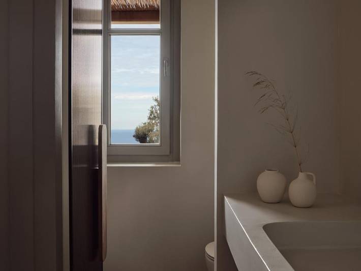 Gîte pour 2 personnes, avec jardin ainsi que piscine et vue dans Apollonia - 3