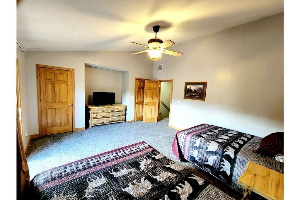 Cozy Retreat Villa. Wifi. Close to Starved Rock & Matthiessen Parks. Amazing! in Starved Rock State Park