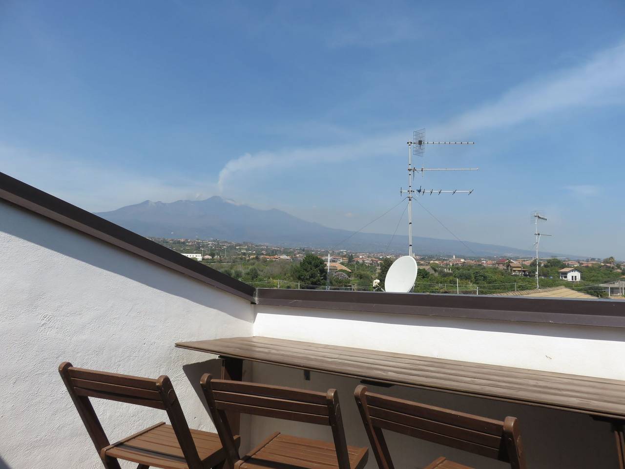 Apartamento entero, Nette Wohnung in Acireale mit Terrasse und Pool in Santa Tecla (El Salvador), Acireale