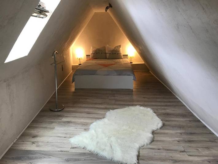 Gîte pour 9 personnes, avec jardin à Lembach