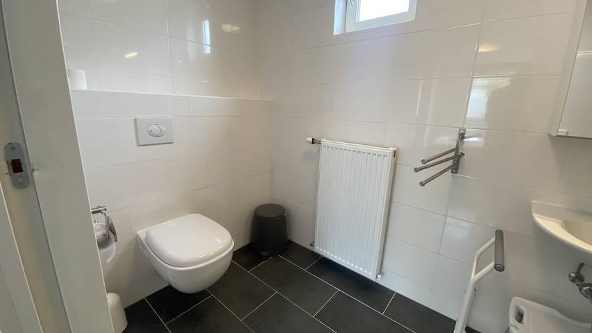 Chalet für 8 Personen, mit Balkon/Terrasse und Terrasse in Zeeland - 2