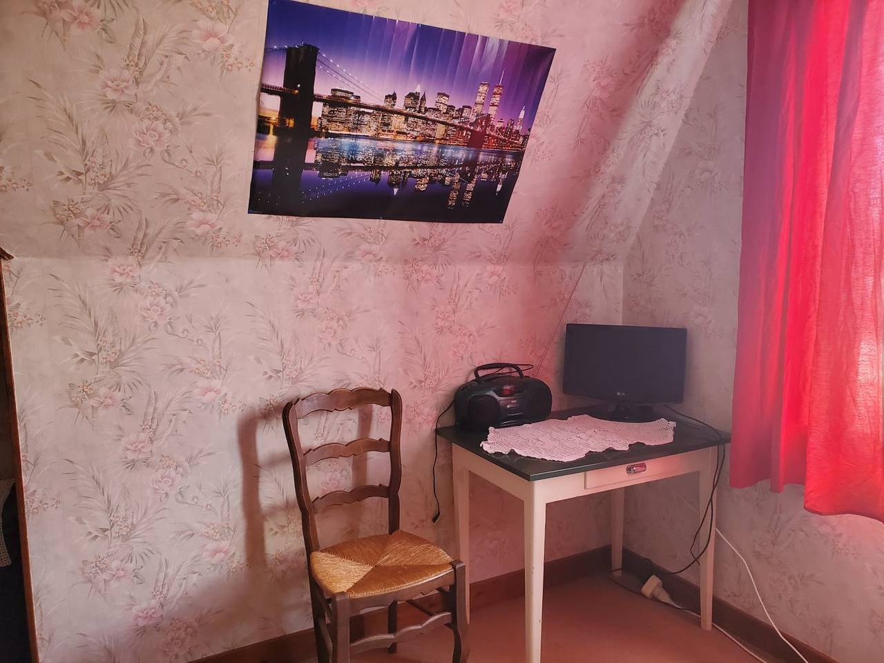 Je loue 2 chambres avec le petit déjeuner compris - Chambre 1 in Selles-sur-Cher, Région de Romorantin-Lanthenay