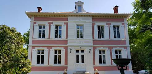 Chambre d’hôte pour 3 personnes, avec jardin et piscine à Lesperon
