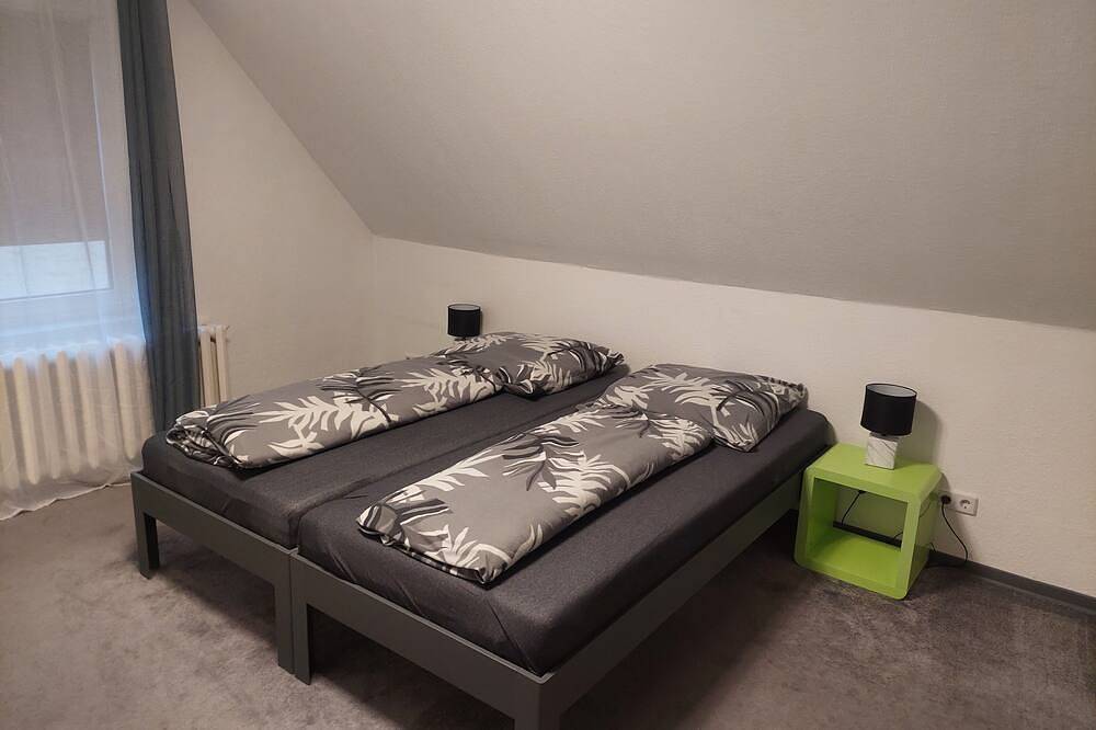 Large vacation home near the lake For 6 people or more possible in Lake Storkow, Storkow