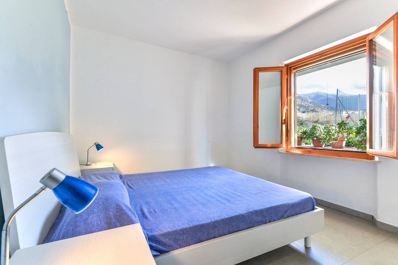 Appartamento intero, Appartamento 'Gaia Direttamente Sul Mare' con vista mare, Wi-Fi e aria condizionata in Pomonte, Campo nell'Elba