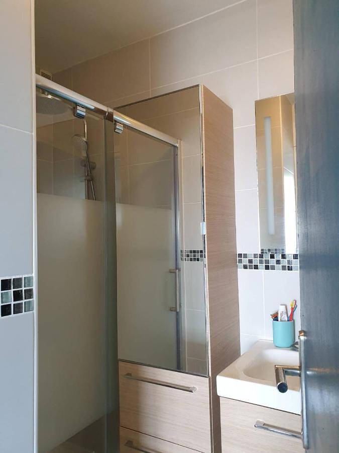 Appartement entier, Travelers' corner in Maisons-Alfort, Val-de-Marne