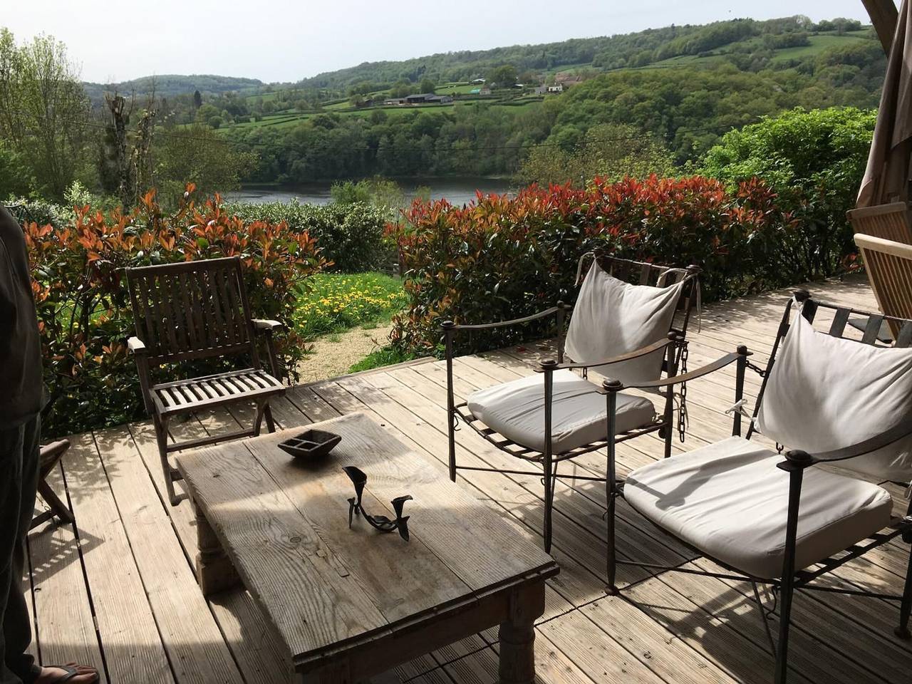 Modernes Chalet im Morvan, ideal für Familien und Freunde in Marigny-l'Église, Naturpark Morvan