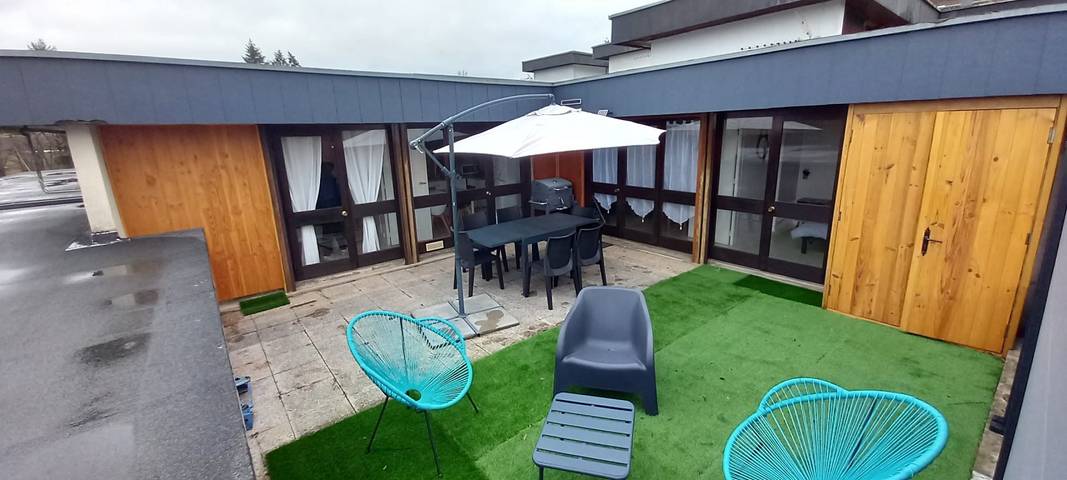 Gîte pour 4 personnes, avec vue sur le lac et terrasse - 1