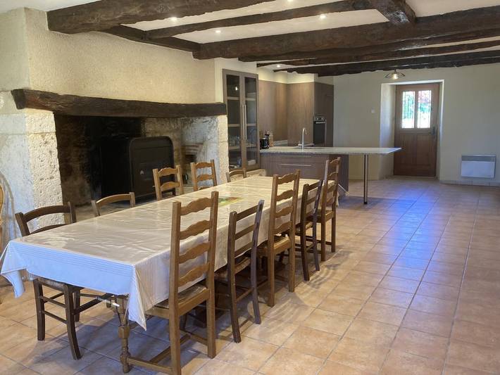 Gîte pour 10 personnes, avec terrasse et jacuzzi ainsi que jardin et piscine dans le Tarn - 4
