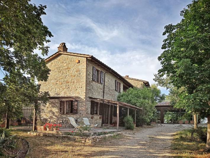 Agriturismo per 4 persone, con Balcone e Idromassaggio nonché Terrazza e Giardino a San Venanzo