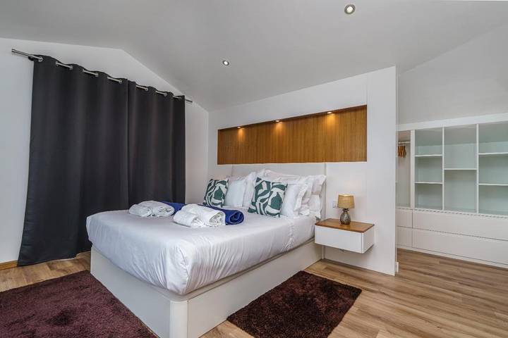 Location de vacances pour 6 personnes, avec vue et jardin à Ponta Do Pargo - 4