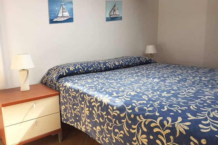 Appartamento intero, Casa Azzurra: bellissimo appartamento a pochi metri dal mare di S. Lorenzo in San Lorenzo al Mare, Riviera di Ponente