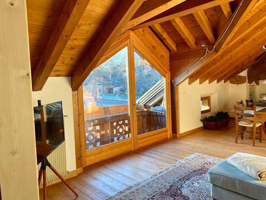Apartamento inteiro, Two-Bedroom Apartment in Roana, Vicenza (província)