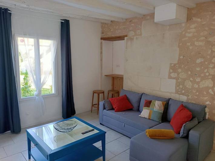 Gîte pour 5 personnes, avec jardin ainsi que vue et terrasse, animaux acceptés à Saint-Jean-Saint-Germain - 4