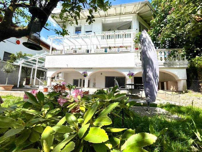 Ferienwohnung für 2 Personen, mit Ausblick und Garten