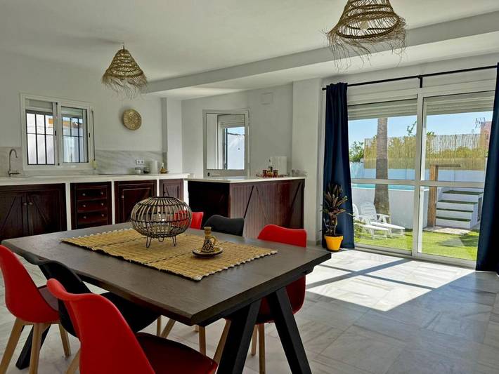 Casa para 4 personas, con piscina y jardín en Jerez de la Frontera
