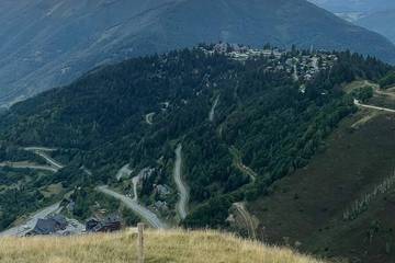 Gîte pour 7 personnes, avec piscine ainsi que sauna et balcon à Ustou