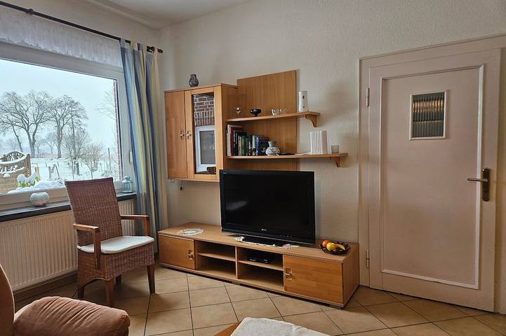 Agriturismo für 9 Personen, mit Garten in Uplengen - 2