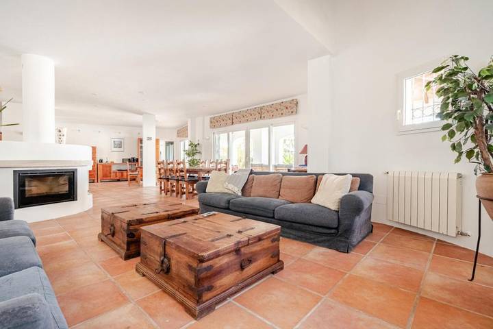 Villa pour 8 personnes, avec jardin ainsi que piscine et vue, animaux acceptés à Cala Pi - 4