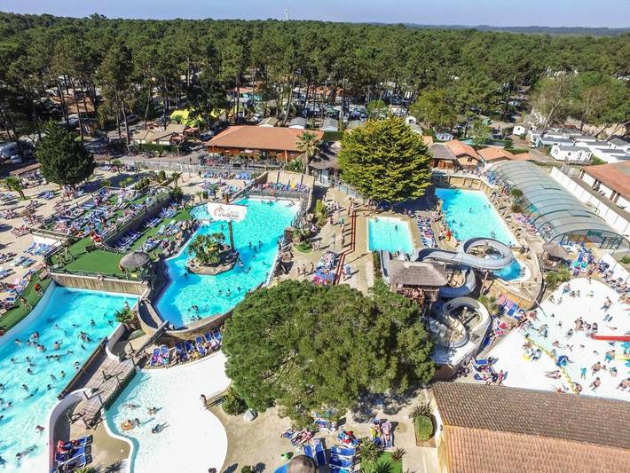 Apartamento para 5 personas, con Terraza además de Piscina para niños y Piscina en Messanges