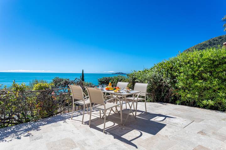 Villa pour 4 personnes, avec jardin et terrasse dans les Alpes maritimes - 2