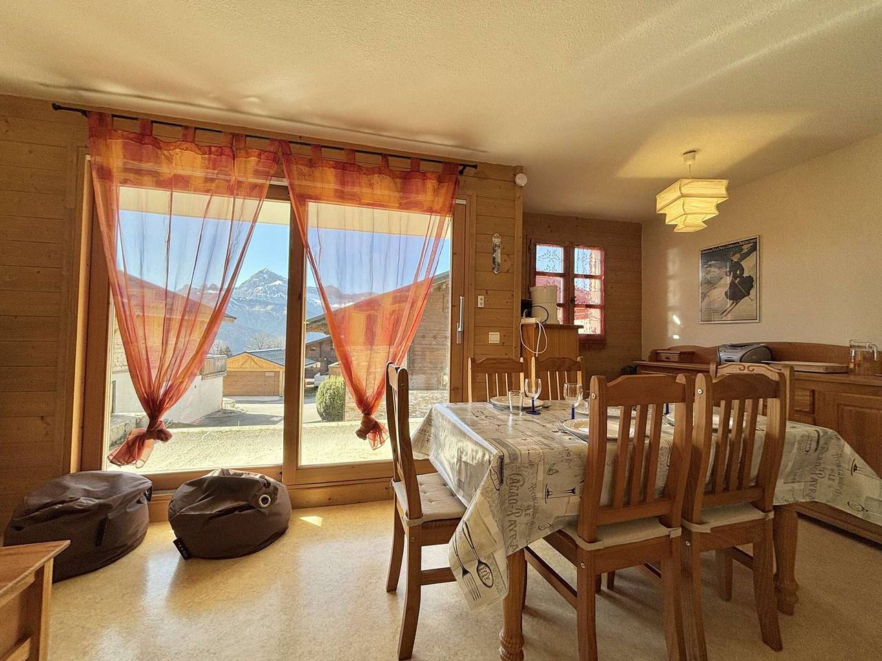 Apartamento entero, Acogedor apartamento de 2 habitaciones en Crest-Voland - 4 pers. in Crest-Voland, Albertville region