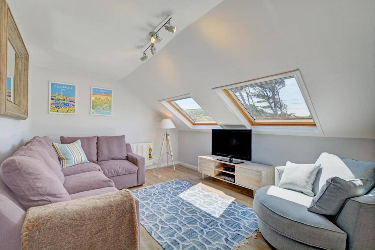 Holiday Home in Crackington Haven, Pentire Point - Widemouth